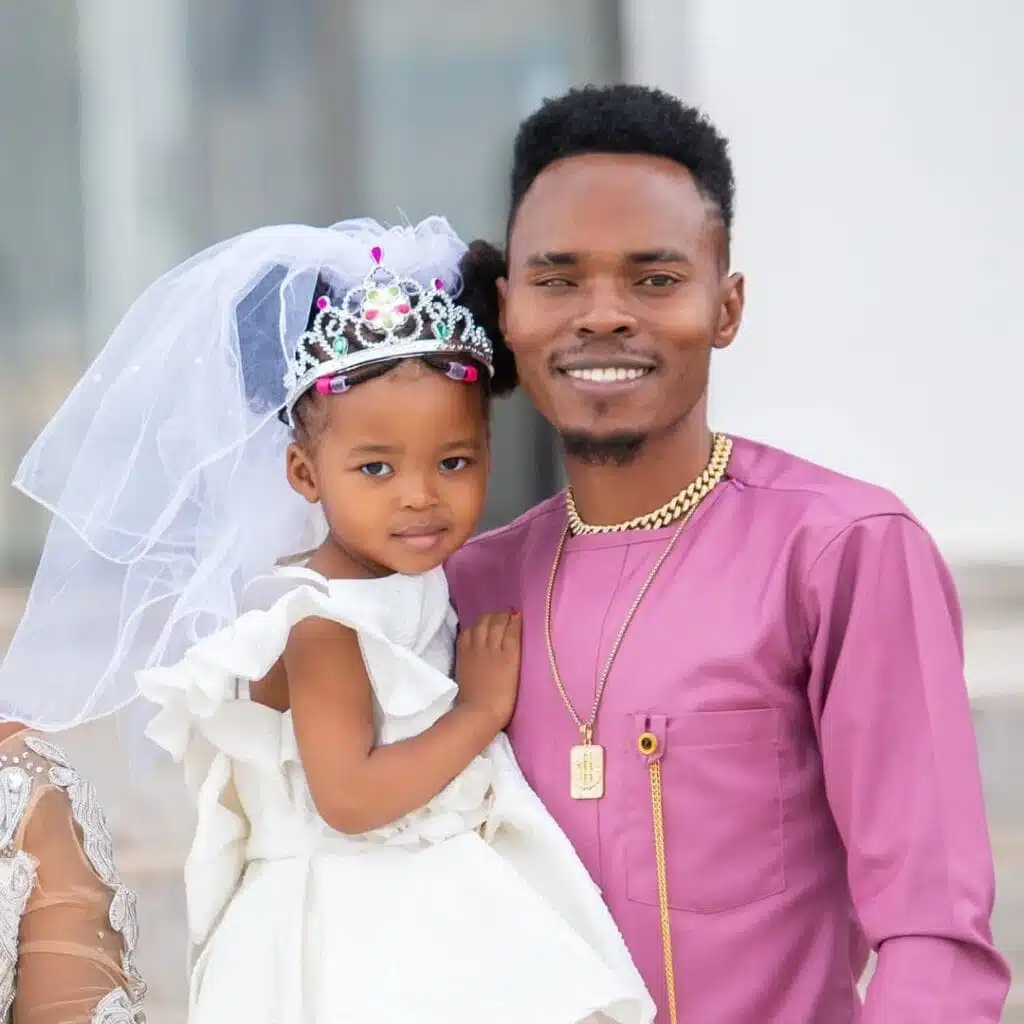 Stephen Kasolo - Weuni Kwi Ngai