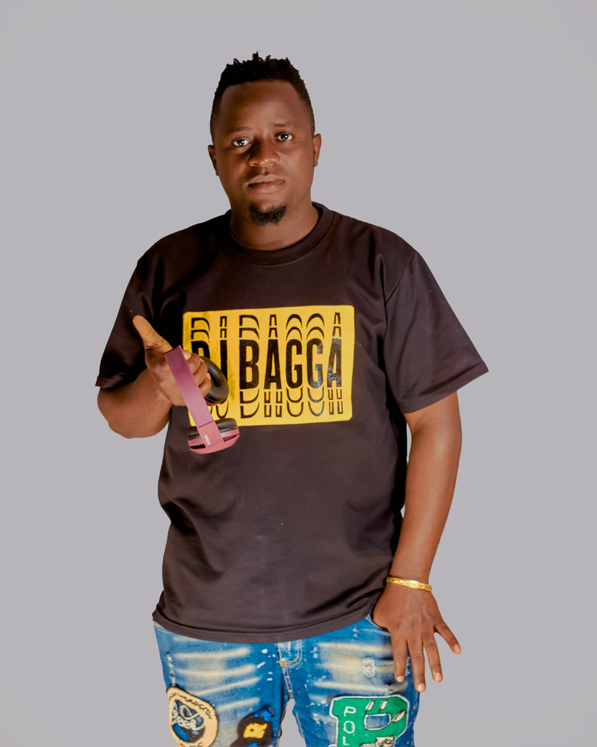 Dj Bagga Khan - BAKORA MPYA TUSIKILIZANE (Choma Mkuki)