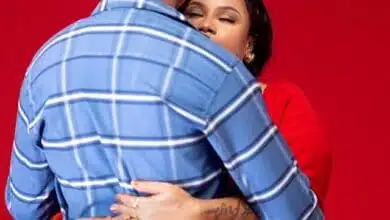 Easyman Ft. Isha Mashauzi - Siyawezi