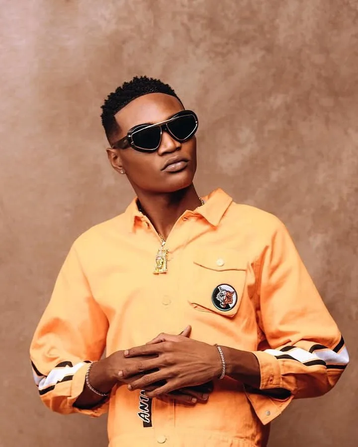 Hanstone - Kama Utani