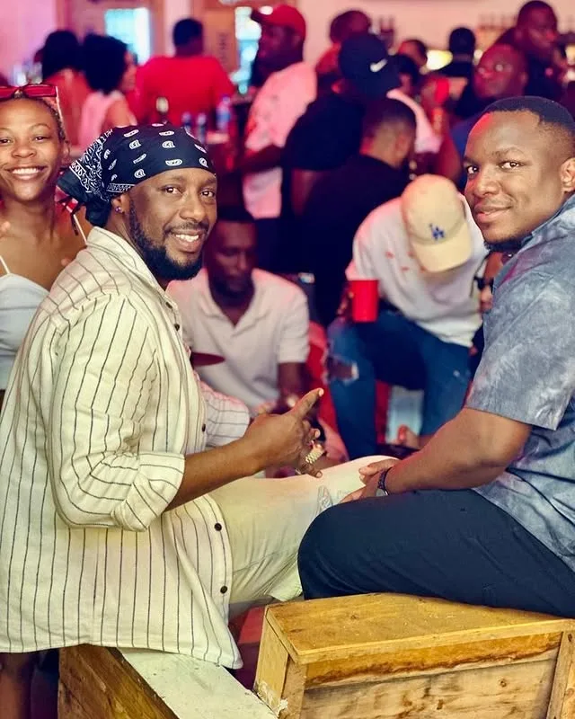 Lord Eyez Ft Moni Centronzone - Pita Hivi