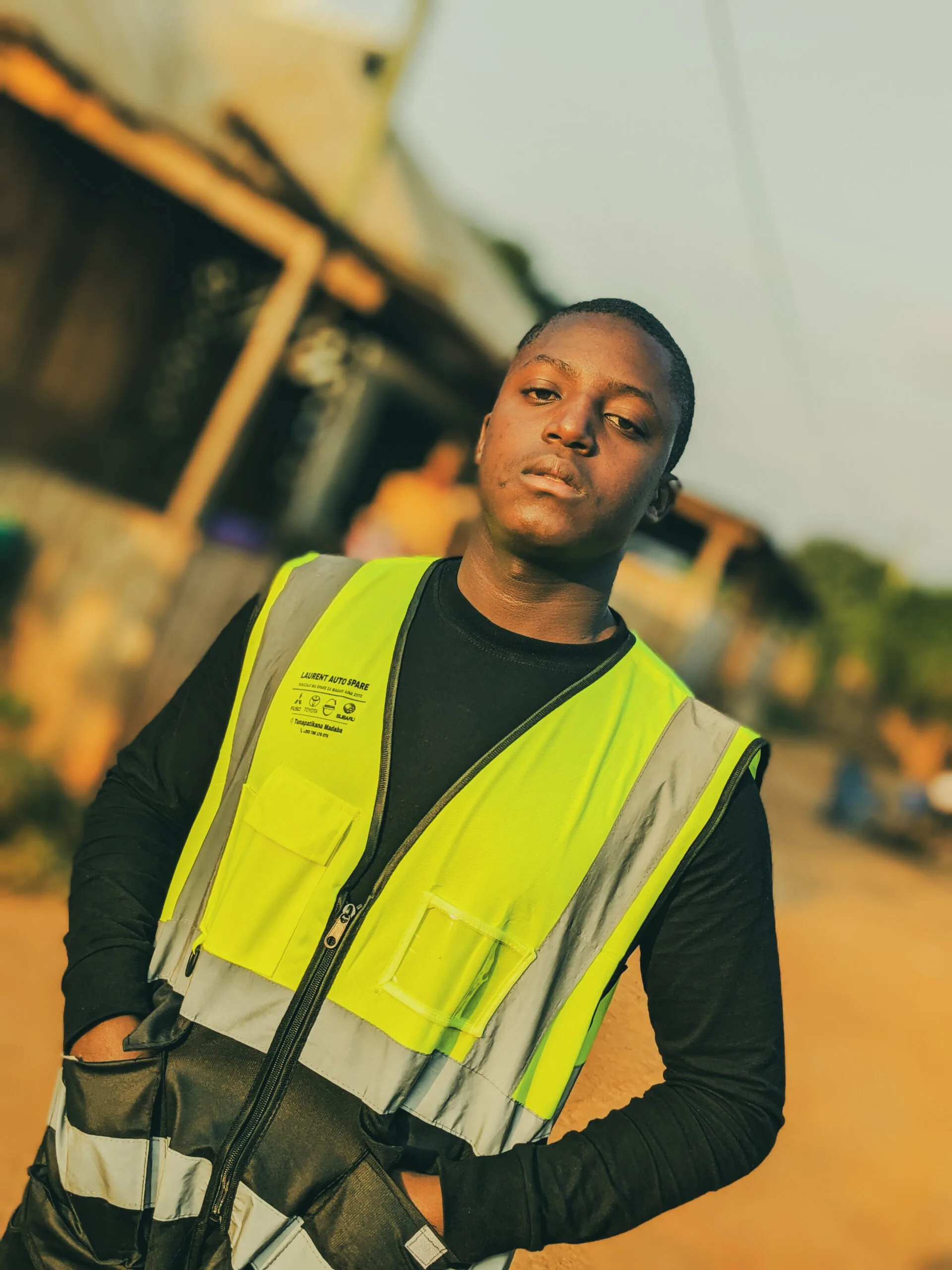 Scar Punch Ft D Brack - Acha Nitambe (Prod Kibega)