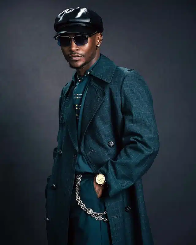 Barnaba Ft Abigail Chams - Kitu