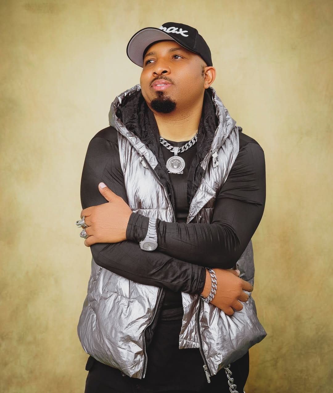 Tunda Man - Naoa