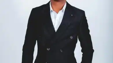 Japhet Zabron - Hayaendi