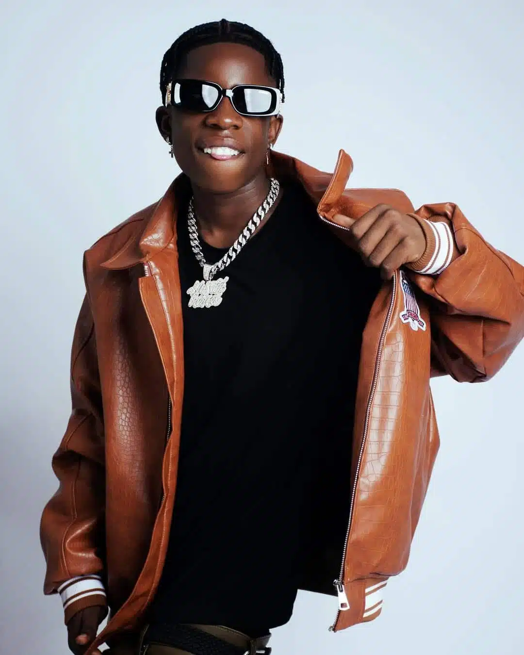 Mdogo Sajent Ft Chino Kidd – Mlegezo