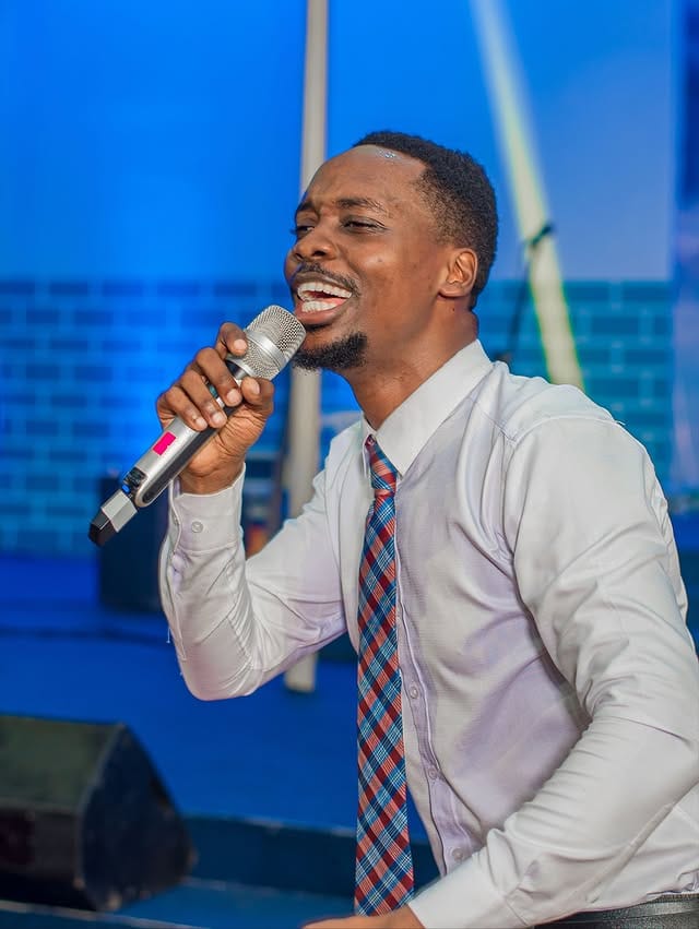 Asagwile Ft Obby Alpha - Zawadi