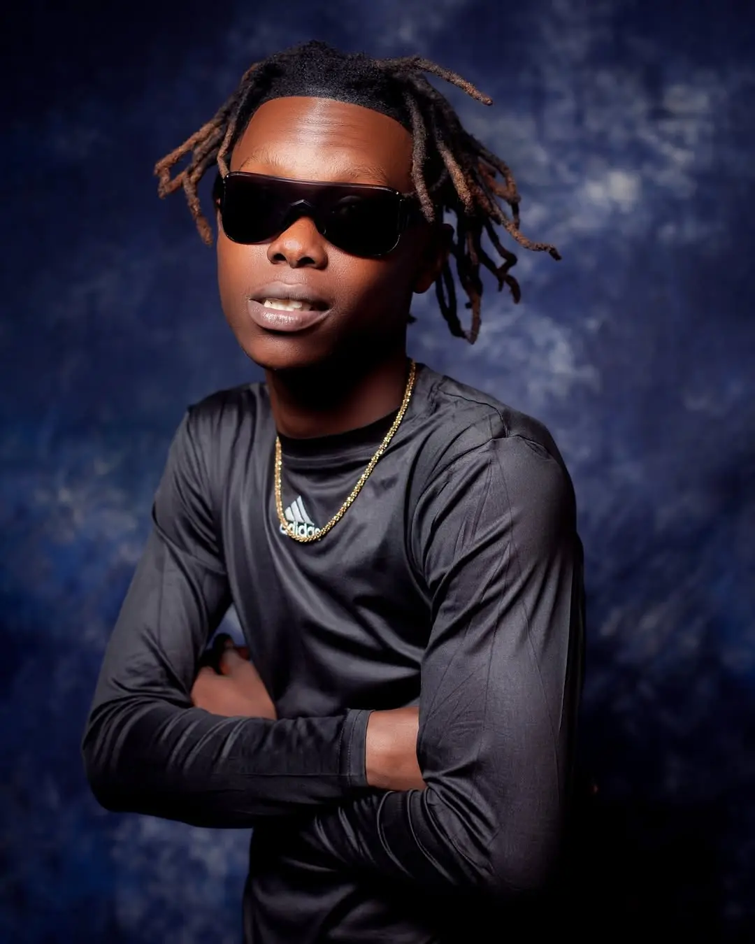 Mbwido Ft Samas - Alifata Hela