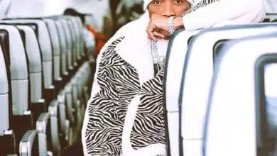 Dulla Makabila - Dakika Moja