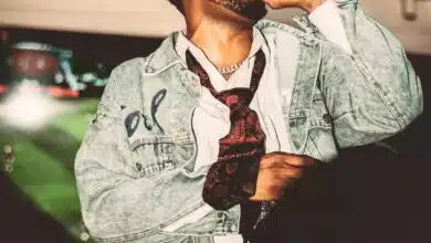 Dogo Elisha Ft Tophernize - Kuna Watu