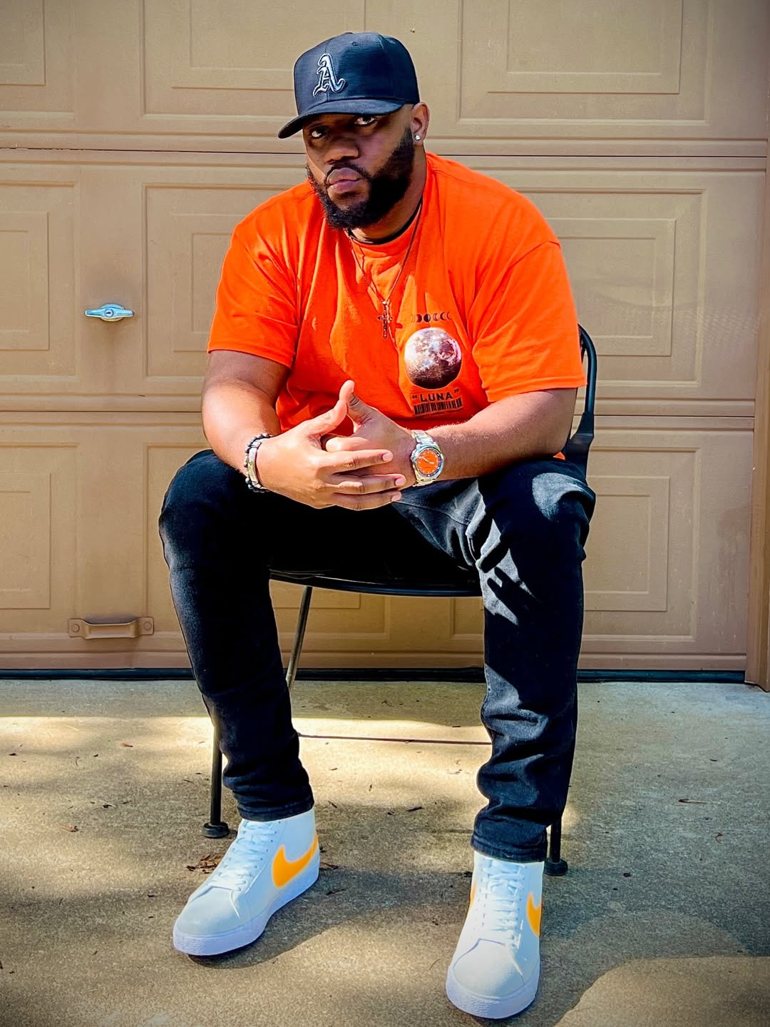Izzo Bizness Ft Kusah - Wewe