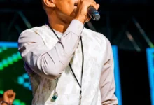 Neema Gospel Choir Ft. Paul Clement - Sijawahi Shinda
