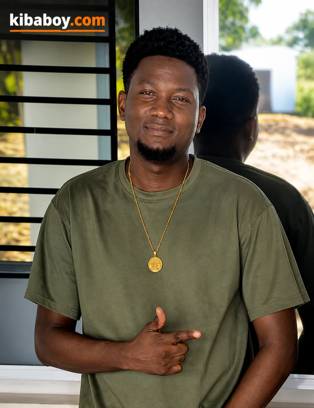 Kisena Ft King Sate - Madawa