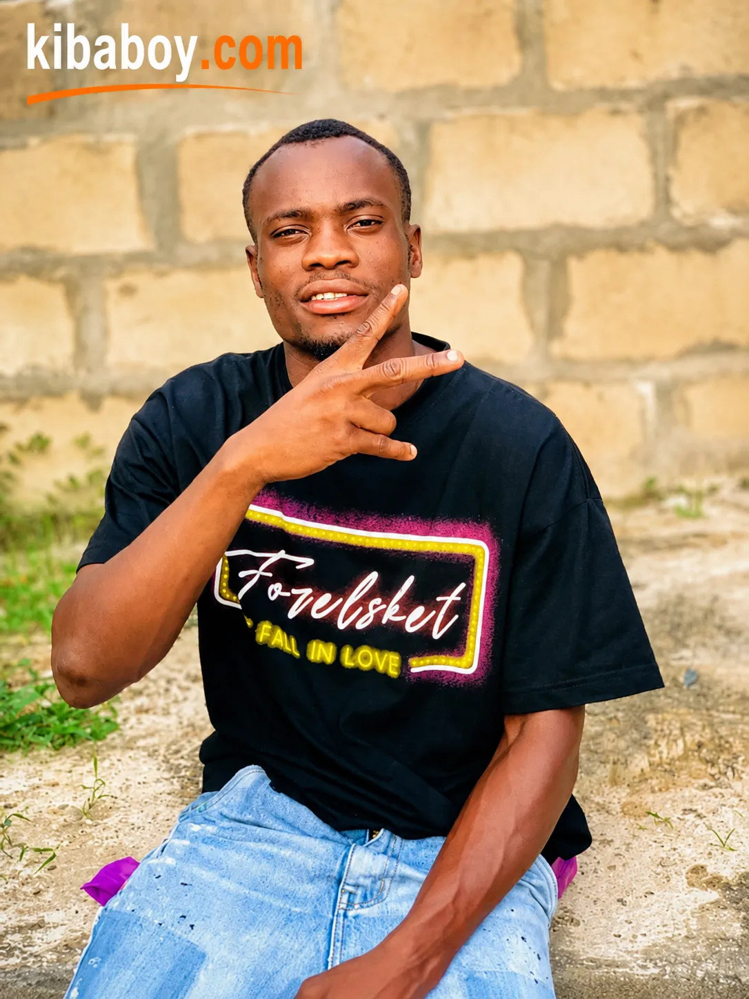 Mo Melody Ft Man Mongo - Nisamehe