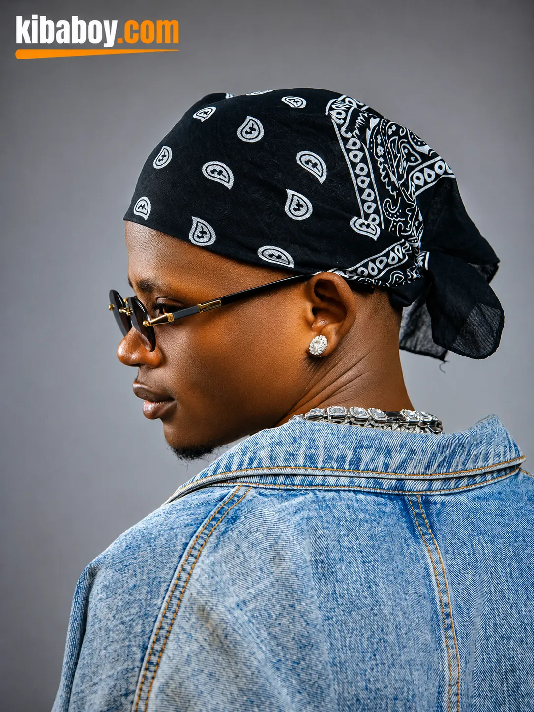 Don Breezy Ft Malume - Penzi Gani