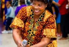 Rose Muhando - Nitamwimbia