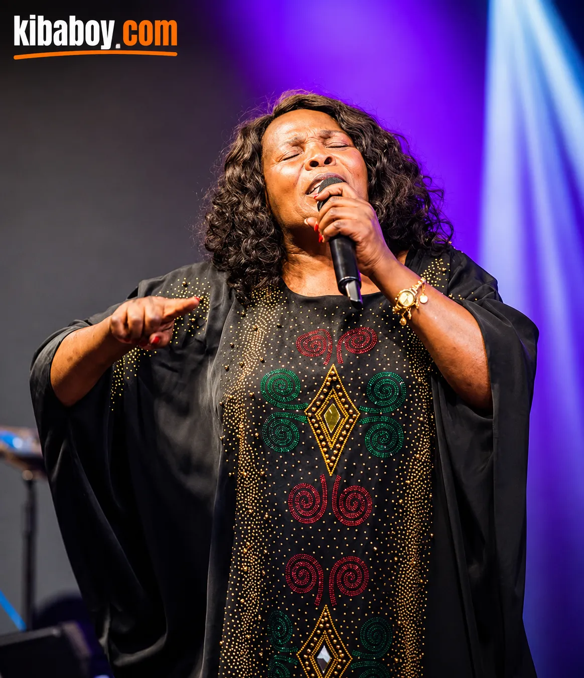 Rose Muhando - Pale Kalvari