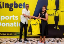 KINGBET Tanzania Yatoa Seti Zaidi ya 400 za Jezi kwa Timu za Michezo Nchini