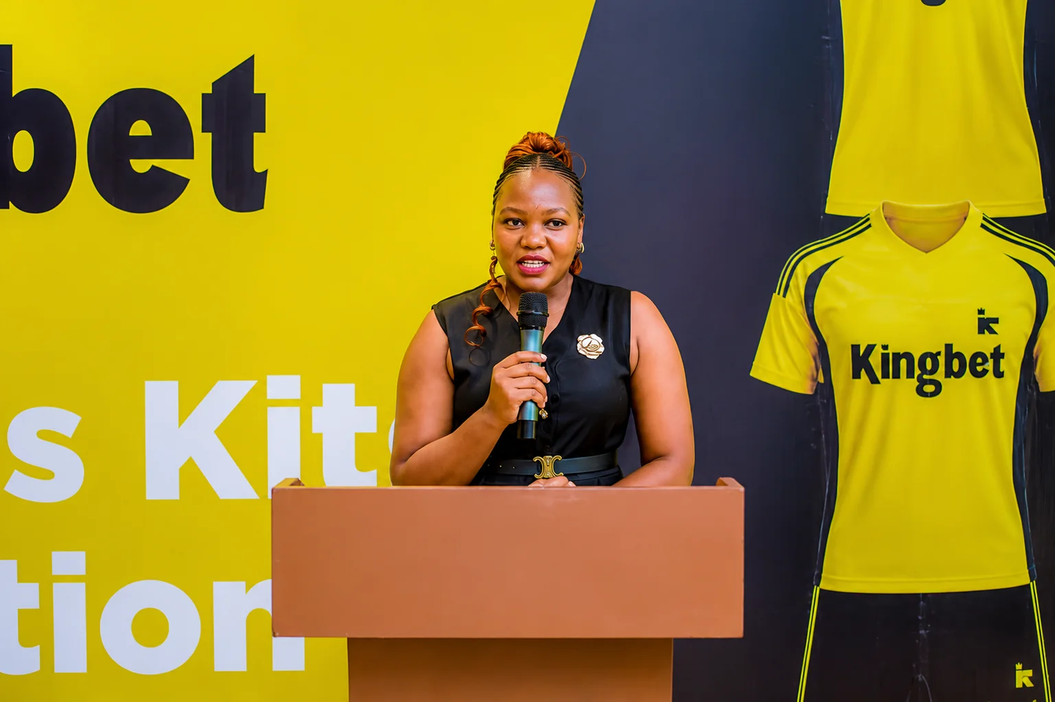 KINGBET Tanzania Yatoa Seti Zaidi ya 400