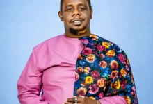 Offside Trick Ft Mzee Yussuf - Namngoja
