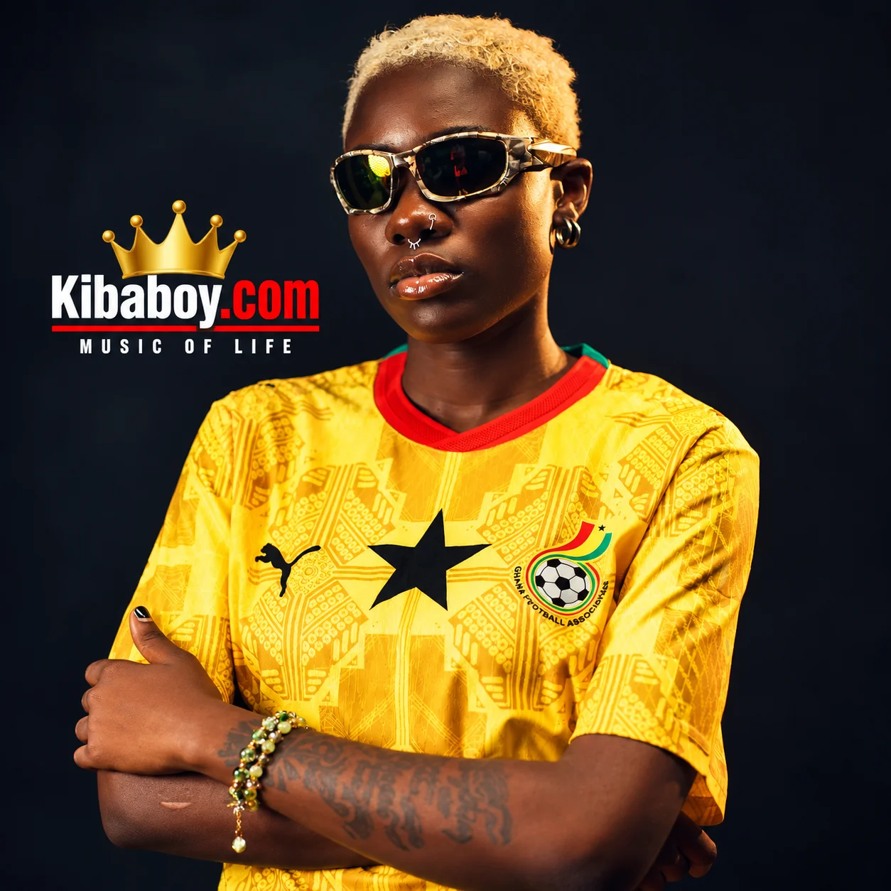 Black Queen Ft Eddy Music - NAMNA HII